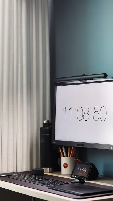 How to Create a Clutter-Free and Organised Home Office Space